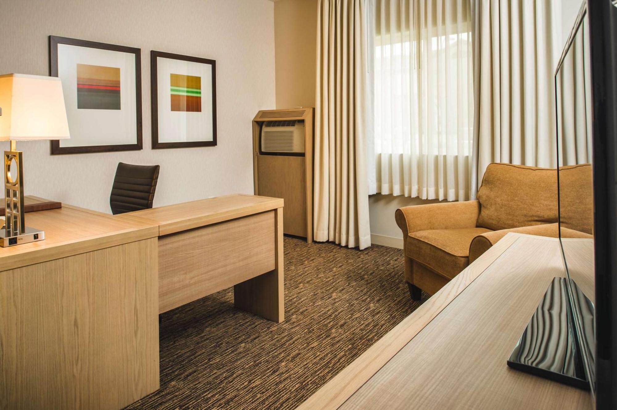ดับเบิลทรี บาย ฮิลตัน โอลิมเปีย Hotel ภายนอก รูปภาพ