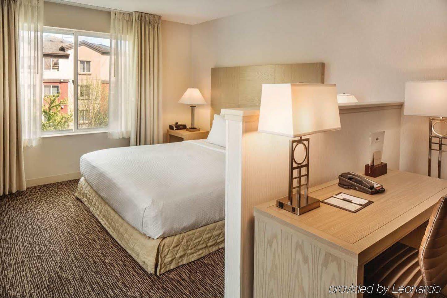 ดับเบิลทรี บาย ฮิลตัน โอลิมเปีย Hotel ภายนอก รูปภาพ